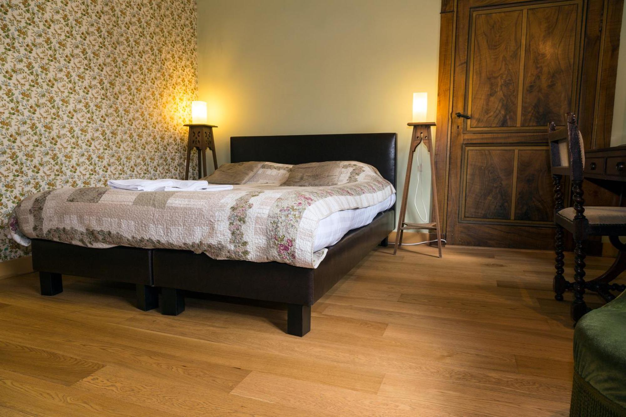 Aux Quatre Bonniers Bed & Breakfast Olne