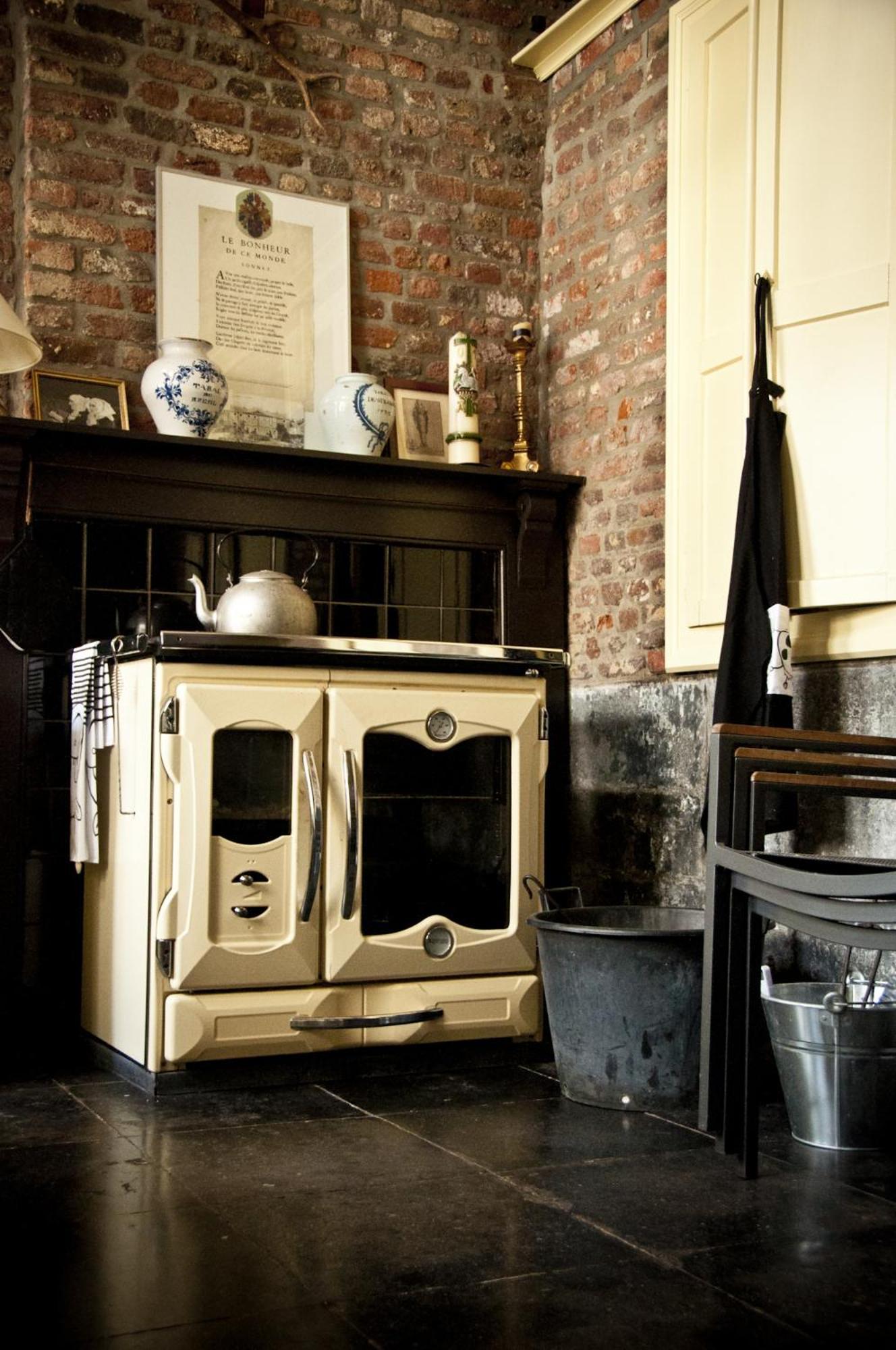 Aux Quatre Bonniers Bed & Breakfast Olne