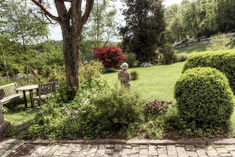 Aux Quatre Bonniers Bed & Breakfast 3*