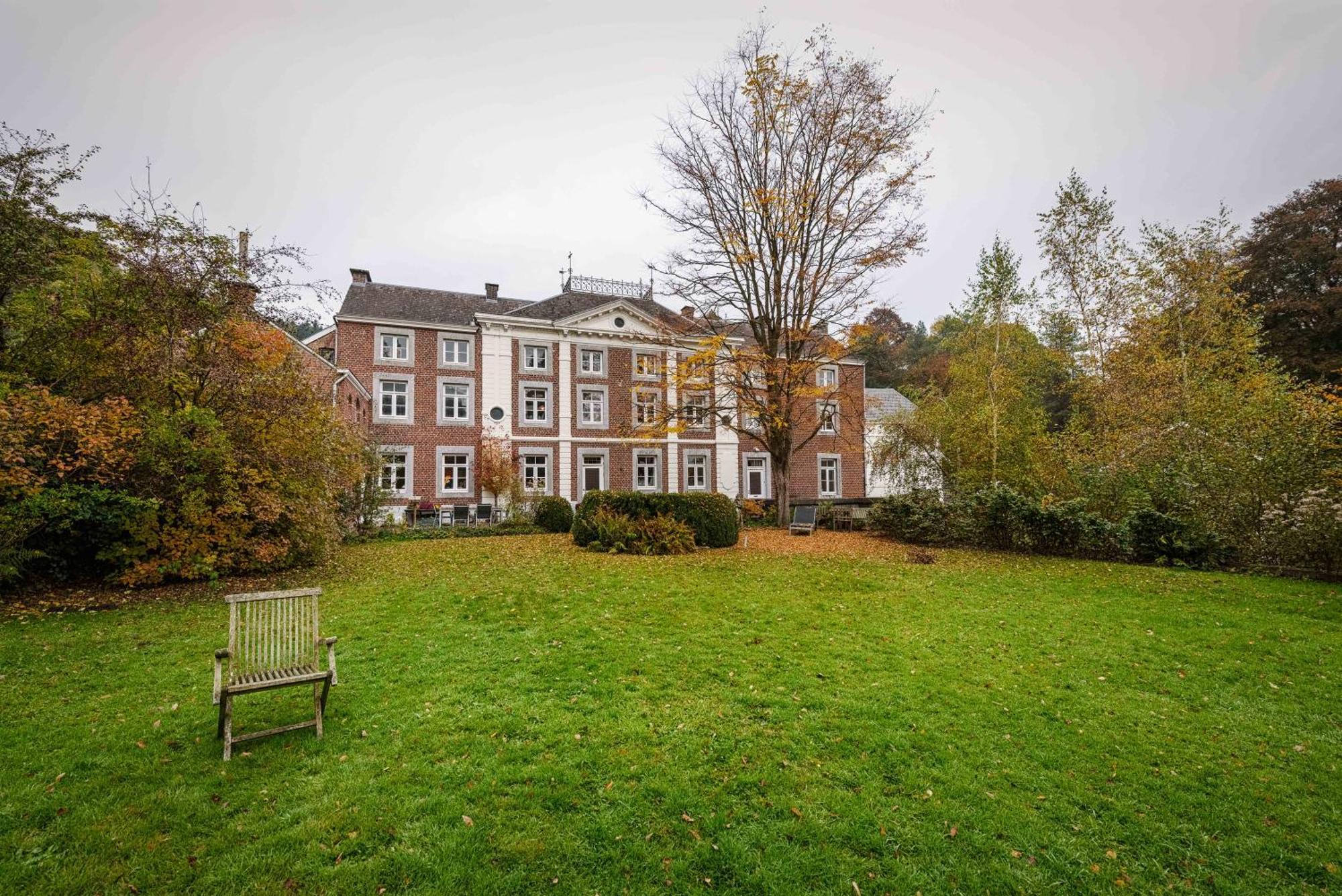 Aux Quatre Bonniers Bed & Breakfast